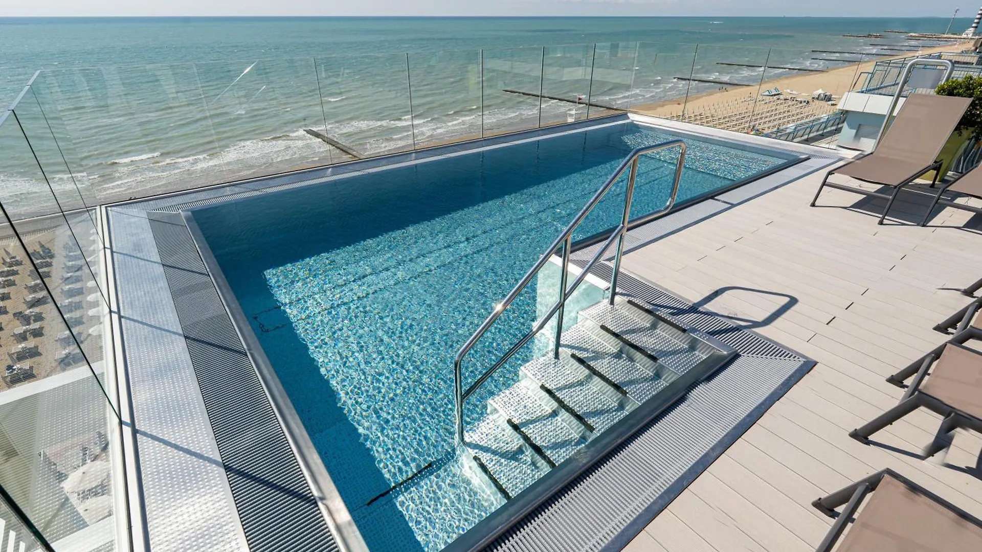 Victoria Frontemare Beach & Spa Hotel Jesolo 4*, Lido di Jesolo Italy
