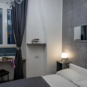 Inside 2* Rome